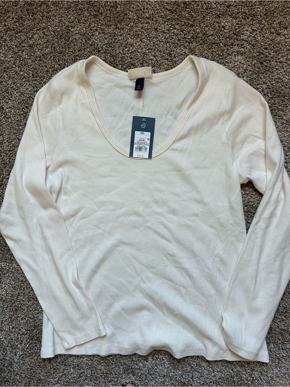 Universal Thread Cream Scoop Neck Long-Sleeve Top